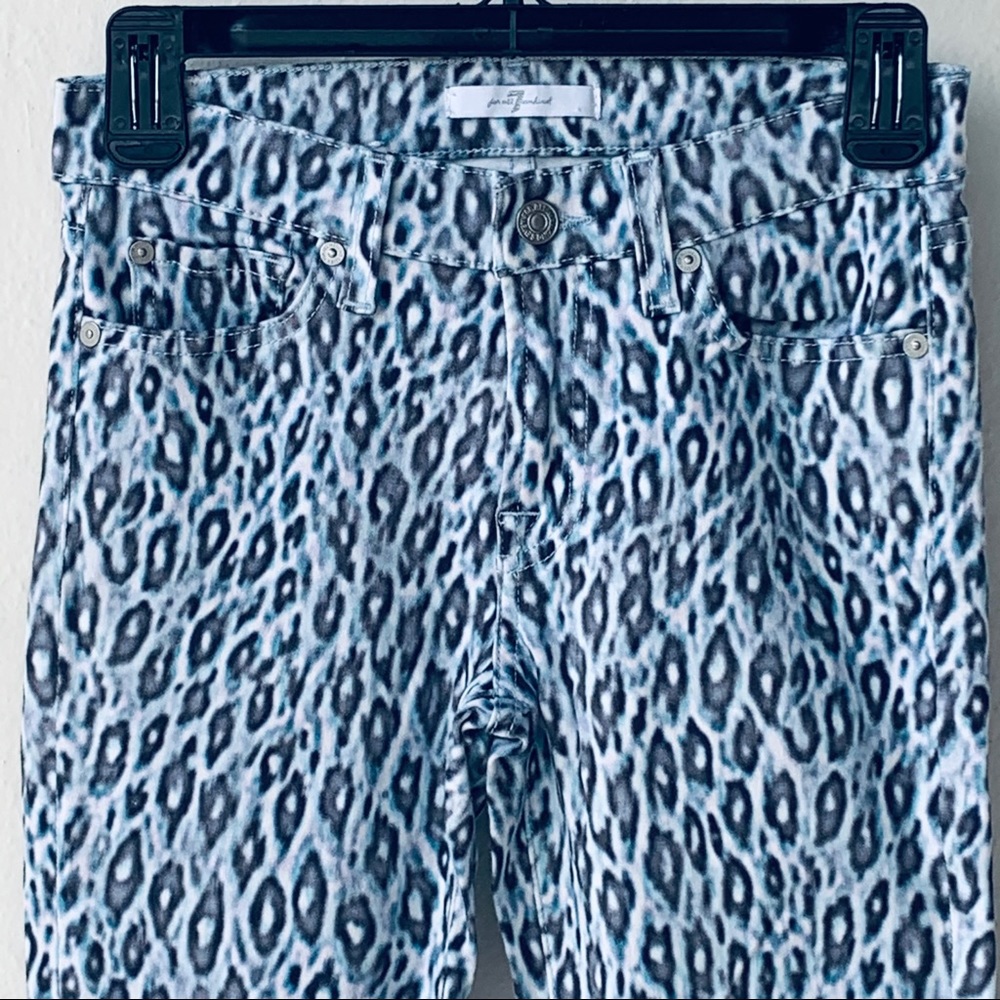 Seven 7 for All Mankind Sz 25 Leopard Ankle Jeans.